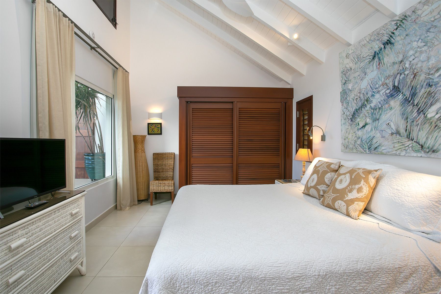 Blue Beach Villa villa photo.